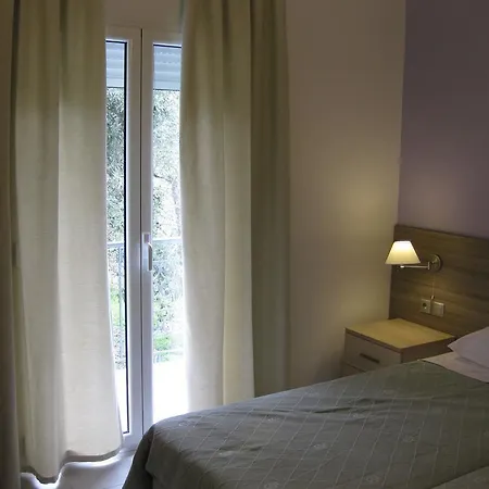 Apart-hotel Alexandros