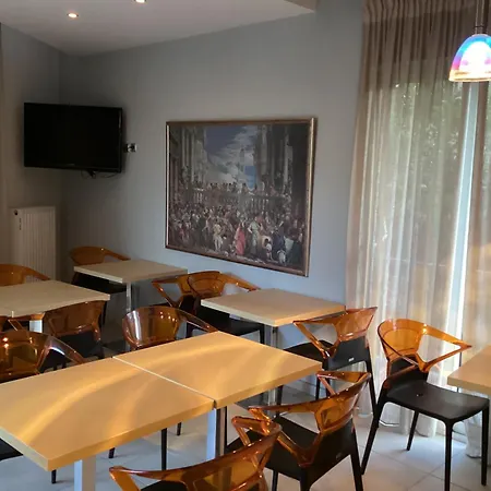 Apart-hotel Alexandros Kamena Vourla