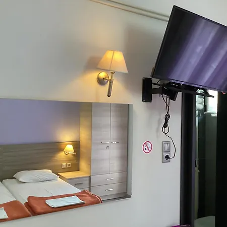 Aparthotel Alexandros