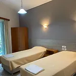 公寓式酒店 亚历山德罗斯公寓式酒店 卡梅纳维洛拉