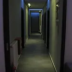 公寓式酒店 亚历山德罗斯公寓式酒店 *