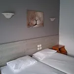 公寓式酒店 亚历山德罗斯公寓式酒店