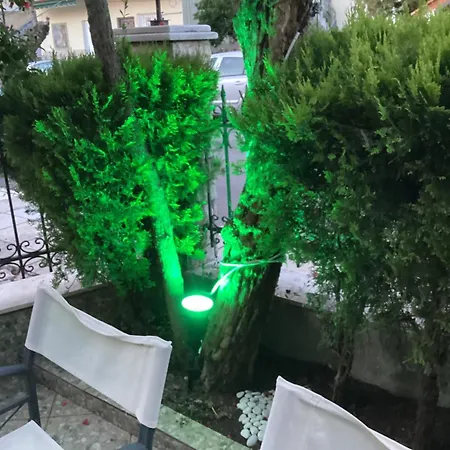 Alexandros Апарт-отель Камена-Вурла