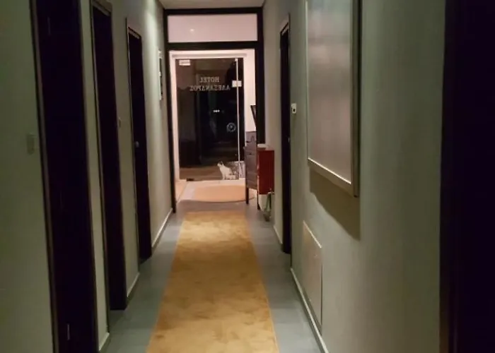 Ξενοδοχείο με διαμερίσματα αλέξανδρος Καμένα Βούρλα